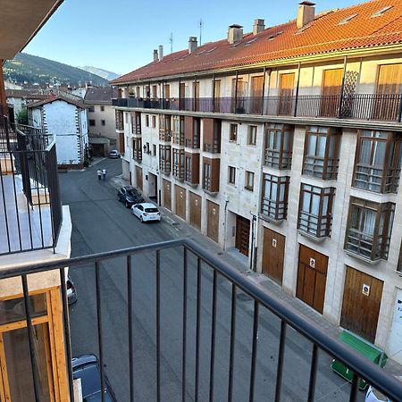 Apartamento Recien Reformado En Ezcaray Esterno foto